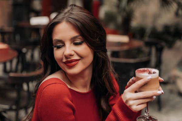 Sérum anti-âge : dévoiler l'art d'une peau rayonnante à tout âge